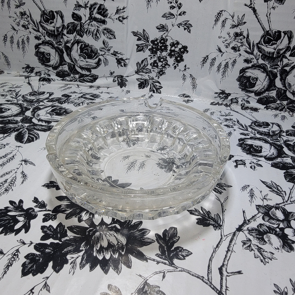 Clear Crystal Circle Ash Trayl